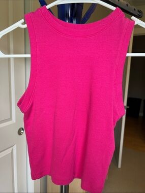 Hollister Ribbed Crop Tank Top in Vibrant Pink